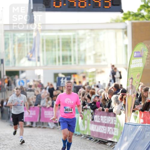 12.06.2026 - Holstenköstenlauf LAZAROV Photography http://msf.ph/oto/9739267 12.06.2026 19:48:42 Laufen 3034, 3146, 3199, 3549, 3624, 3884, 3937, 4438, 4504 meine-sportfotos.de