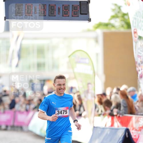 12.06.2026 - Holstenköstenlauf LAZAROV Photography http://msf.ph/oto/9739330 12.06.2026 19:47:51 Laufen 3475, 3651, 3757, 4744 meine-sportfotos.de