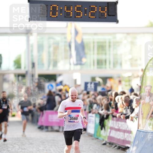 12.06.2026 - Holstenköstenlauf LAZAROV Photography http://msf.ph/oto/9739446 12.06.2026 19:45:23 Laufen 3394, 3560, 3619, 3998 meine-sportfotos.de