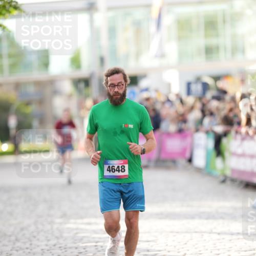 12.06.2026 - Holstenköstenlauf LAZAROV Photography http://msf.ph/oto/9739454 12.06.2026 19:45:14 Laufen 3203, 3290, 3619, 3948, 4648 meine-sportfotos.de