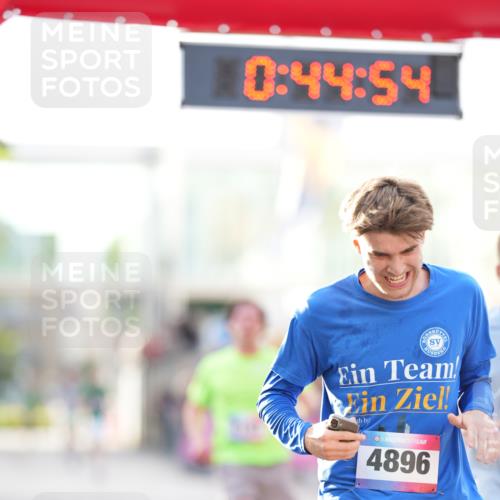 12.06.2026 - Holstenköstenlauf LAZAROV Photography http://msf.ph/oto/9739472 12.06.2026 19:44:53 Laufen 3881, 4193, 4294, 4896 meine-sportfotos.de