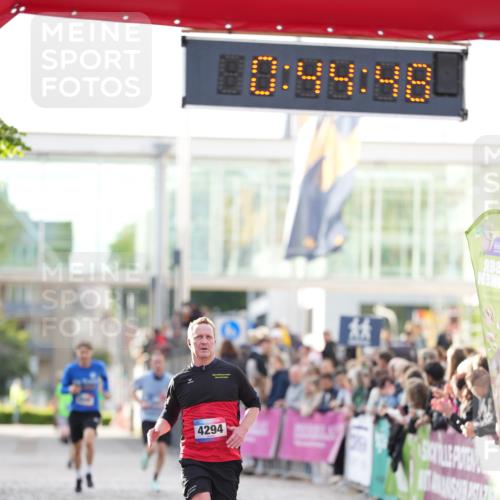 12.06.2026 - Holstenköstenlauf LAZAROV Photography http://msf.ph/oto/9739481 12.06.2026 19:44:47 Laufen 4294 meine-sportfotos.de