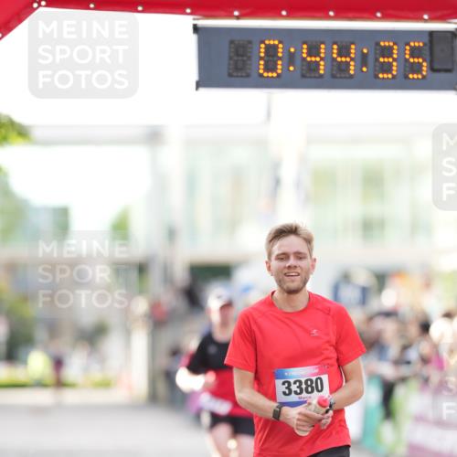 12.06.2026 - Holstenköstenlauf LAZAROV Photography http://msf.ph/oto/9739485 12.06.2026 19:44:35 Laufen 3380, 4314, 4513, 4573 meine-sportfotos.de
