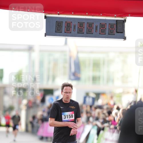 12.06.2026 - Holstenköstenlauf LAZAROV Photography http://msf.ph/oto/9739496 12.06.2026 19:44:23 Laufen 3159, 4249 meine-sportfotos.de