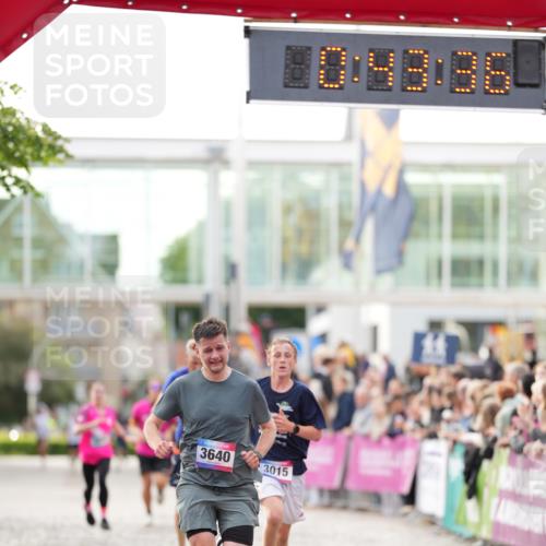 12.06.2026 - Holstenköstenlauf LAZAROV Photography http://msf.ph/oto/9739536 12.06.2026 19:43:35 Laufen 3015, 3188, 3640, 3737, 4164, 4843 meine-sportfotos.de