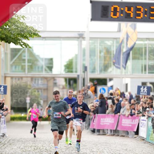 12.06.2026 - Holstenköstenlauf LAZAROV Photography http://msf.ph/oto/9739539 12.06.2026 19:43:34 Laufen 3015, 3188, 3640, 3737, 4164, 4843 meine-sportfotos.de