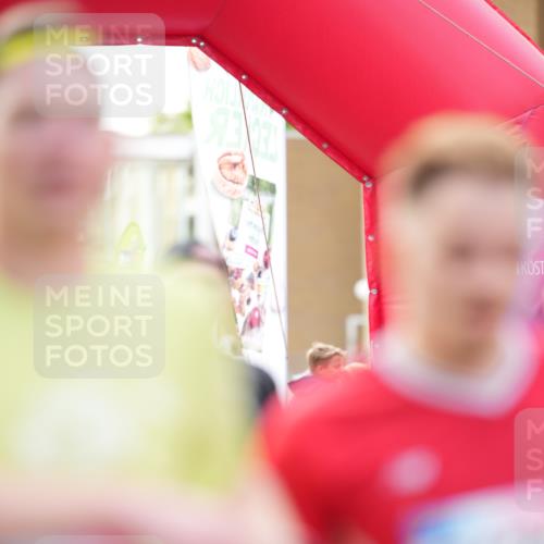 12.06.2026 - Holstenköstenlauf LAZAROV Photography http://msf.ph/oto/9739561 12.06.2026 19:43:01 Laufen 3046, 3420, 3555, 3748, 4195 meine-sportfotos.de