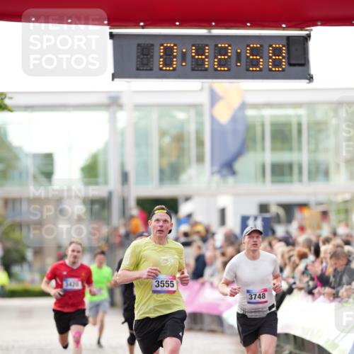 12.06.2026 - Holstenköstenlauf LAZAROV Photography http://msf.ph/oto/9739567 12.06.2026 19:42:58 Laufen 3046, 3420, 3555, 3748, 4570 meine-sportfotos.de