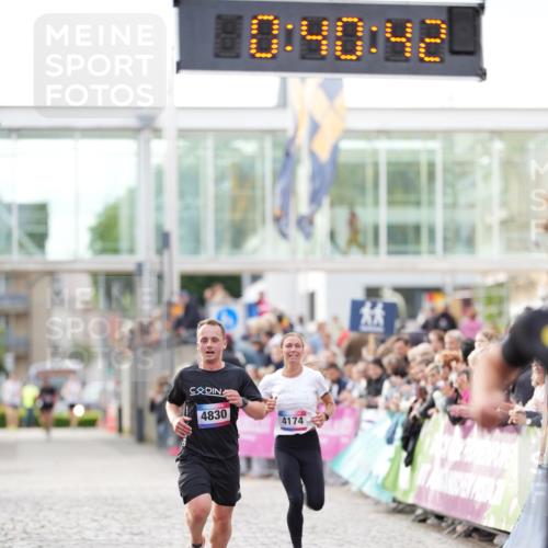 12.06.2026 - Holstenköstenlauf LAZAROV Photography http://msf.ph/oto/9739660 12.06.2026 19:40:41 Laufen 3219, 4174, 4242, 4830 meine-sportfotos.de