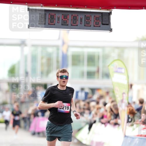 12.06.2026 - Holstenköstenlauf LAZAROV Photography http://msf.ph/oto/9739667 12.06.2026 19:40:35 Laufen 3219, 3510 meine-sportfotos.de