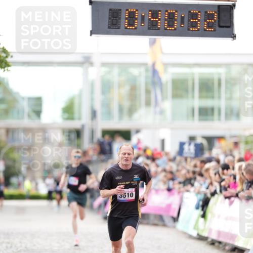 12.06.2026 - Holstenköstenlauf LAZAROV Photography http://msf.ph/oto/9739672 12.06.2026 19:40:32 Laufen 3219, 3510 meine-sportfotos.de
