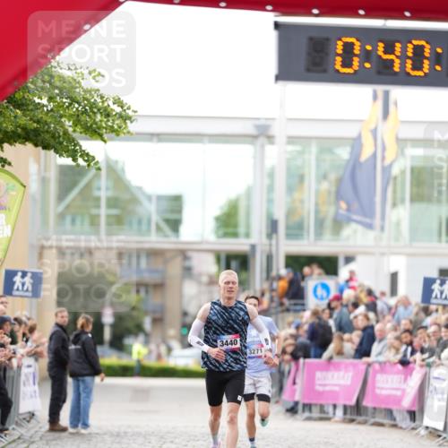 12.06.2026 - Holstenköstenlauf LAZAROV Photography http://msf.ph/oto/9739682 12.06.2026 19:40:09 Laufen 3271, 3433, 3440 meine-sportfotos.de