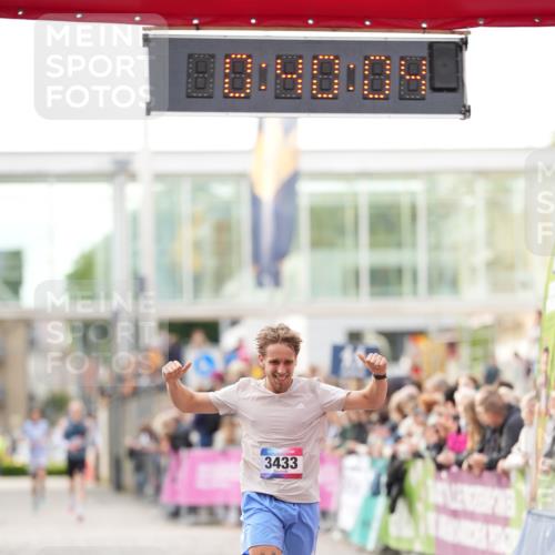 12.06.2026 - Holstenköstenlauf LAZAROV Photography http://msf.ph/oto/9739685 12.06.2026 19:40:03 Laufen 3433 meine-sportfotos.de