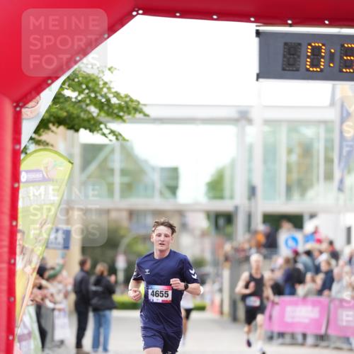 12.06.2026 - Holstenköstenlauf LAZAROV Photography http://msf.ph/oto/9739699 12.06.2026 19:39:43 Laufen 3700, 4640, 4655 meine-sportfotos.de