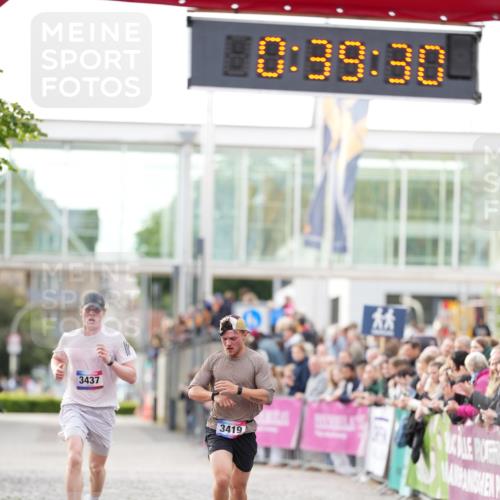 12.06.2026 - Holstenköstenlauf LAZAROV Photography http://msf.ph/oto/9739707 12.06.2026 19:39:30 Laufen 3419, 3437 meine-sportfotos.de