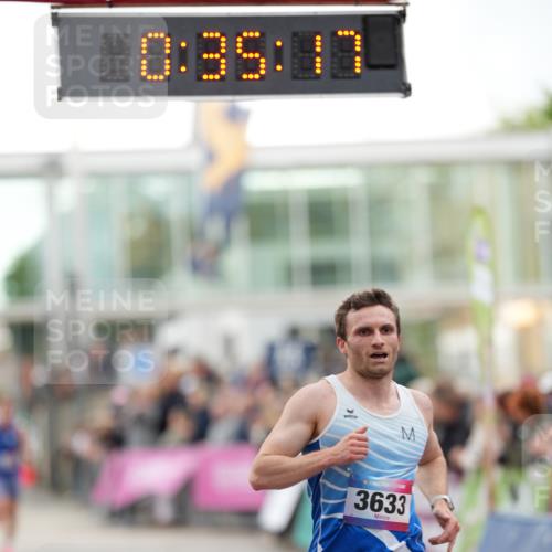12.06.2026 - Holstenköstenlauf LAZAROV Photography http://msf.ph/oto/9739786 12.06.2026 19:35:16 Laufen 3633 meine-sportfotos.de