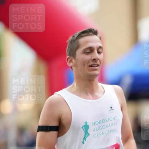 12.06.2026 - Holstenköstenlauf LAZAROV Photography http://msf.ph/oto/9739810 12.06.2026 19:33:19 Laufen 3246 meine-sportfotos.de