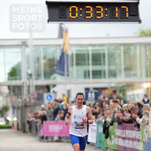 12.06.2026 - Holstenköstenlauf LAZAROV Photography http://msf.ph/oto/9739815 12.06.2026 19:33:16 Laufen 3246 meine-sportfotos.de
