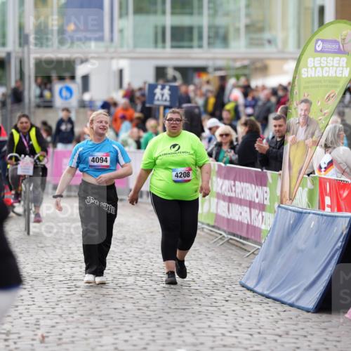 12.06.2026 - Holstenköstenlauf LAZAROV Photography http://msf.ph/oto/9739831 12.06.2026 18:28:52 Laufen  meine-sportfotos.de
