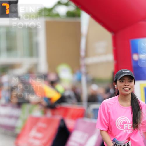 12.06.2026 - Holstenköstenlauf LAZAROV Photography http://msf.ph/oto/9739877 12.06.2026 18:15:05 Laufen 4315, 4330 meine-sportfotos.de