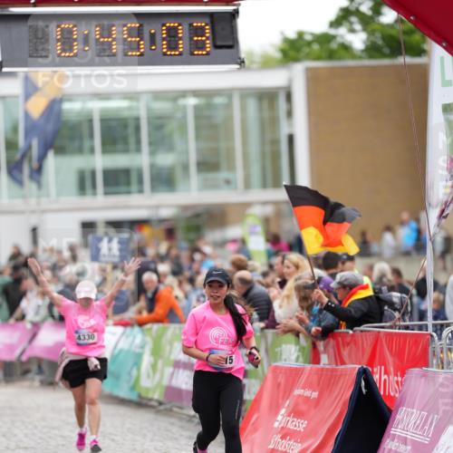 12.06.2026 - Holstenköstenlauf LAZAROV Photography http://msf.ph/oto/9739884 12.06.2026 18:15:01 Laufen 4315, 4330 meine-sportfotos.de