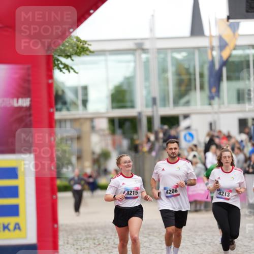 12.06.2026 - Holstenköstenlauf LAZAROV Photography http://msf.ph/oto/9739906 12.06.2026 18:11:18 Laufen 3316, 4206, 4209, 4213, 4215, 4219 meine-sportfotos.de