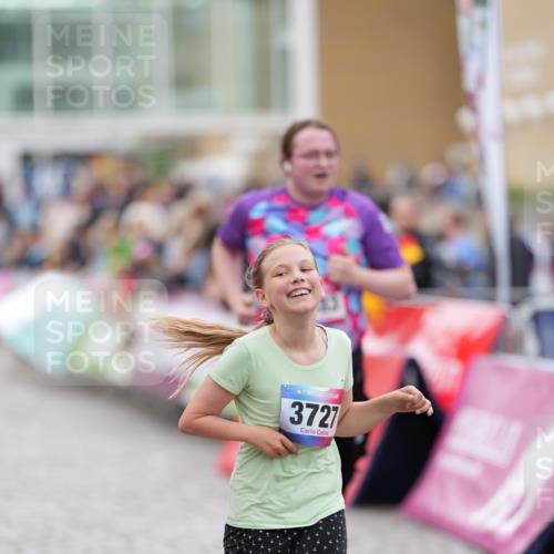12.06.2026 - Holstenköstenlauf LAZAROV Photography http://msf.ph/oto/9739955 12.06.2026 18:09:26 Laufen 3727, 4200, 4483 meine-sportfotos.de