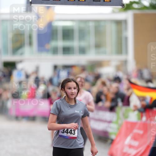 12.06.2026 - Holstenköstenlauf LAZAROV Photography http://msf.ph/oto/9739964 12.06.2026 18:09:11 Laufen 3443, 3538, 4271, 4288 meine-sportfotos.de