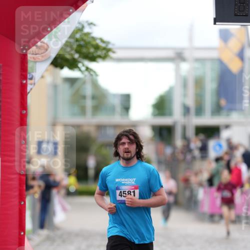 12.06.2026 - Holstenköstenlauf LAZAROV Photography http://msf.ph/oto/9739974 12.06.2026 18:09:02 Laufen 4581 meine-sportfotos.de