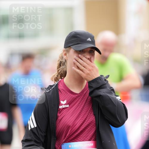 12.06.2026 - Holstenköstenlauf LAZAROV Photography http://msf.ph/oto/9740014 12.06.2026 18:04:37 Laufen 3721, 3744, 3746, 3788, 3883, 3916, 4278, 4450, 4553, 4763, 4764, 4826 meine-sportfotos.de