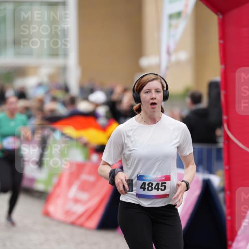 12.06.2026 - Holstenköstenlauf LAZAROV Photography http://msf.ph/oto/9740042 12.06.2026 18:04:12 Laufen 3325, 3535, 4049, 4102, 4104, 4451, 4642, 4845, 4872 meine-sportfotos.de
