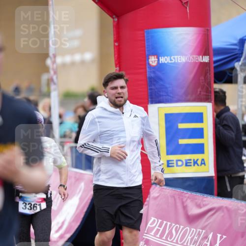 12.06.2026 - Holstenköstenlauf LAZAROV Photography http://msf.ph/oto/9740051 12.06.2026 18:04:06 Laufen 3325, 3361, 4049, 4102, 4104, 4451, 4758, 4872 meine-sportfotos.de