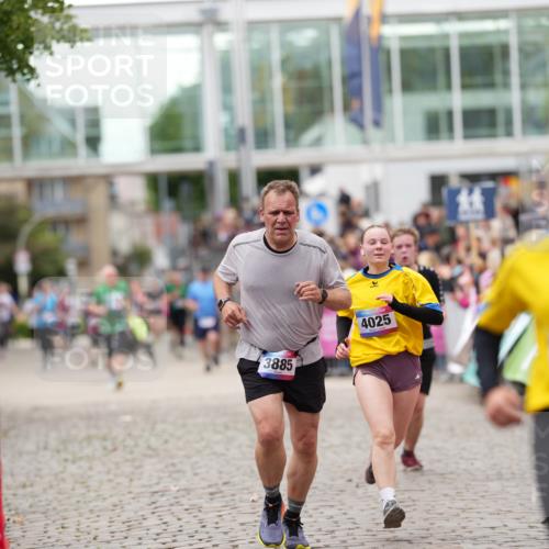 12.06.2026 - Holstenköstenlauf LAZAROV Photography http://msf.ph/oto/9740103 12.06.2026 18:02:58 Laufen 3263, 3885, 4009, 4025, 4027, 4453, 4626, 4909 meine-sportfotos.de