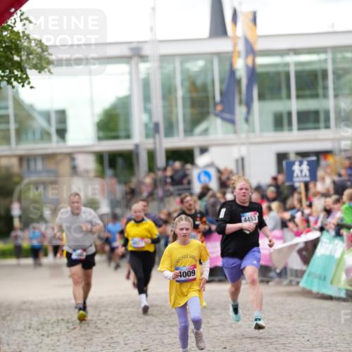 12.06.2026 - Holstenköstenlauf LAZAROV Photography http://msf.ph/oto/9740109 12.06.2026 18:02:54 Laufen 3399, 4009, 4027, 4453, 4626, 4677 meine-sportfotos.de