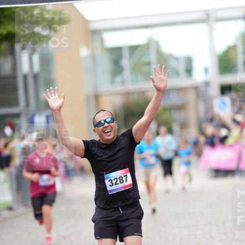 12.06.2026 - Holstenköstenlauf LAZAROV Photography http://msf.ph/oto/9740116 12.06.2026 18:02:43 Laufen 3011, 3287, 3611, 3612, 3631, 3655, 3868, 4285 meine-sportfotos.de