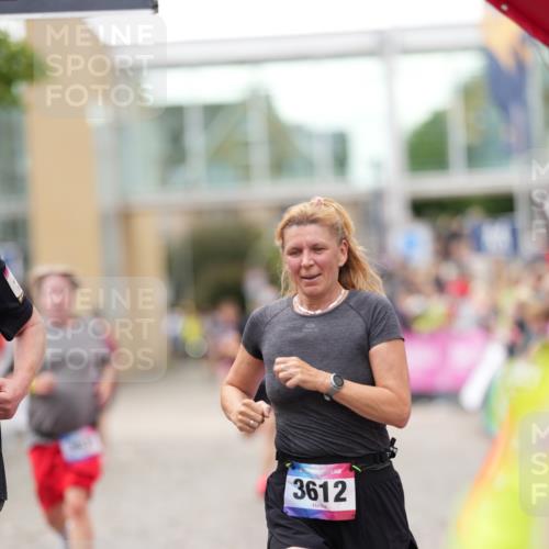 12.06.2026 - Holstenköstenlauf LAZAROV Photography http://msf.ph/oto/9740118 12.06.2026 18:02:40 Laufen 3287, 3611, 3612, 3614, 3631, 3655, 3868, 4393 meine-sportfotos.de