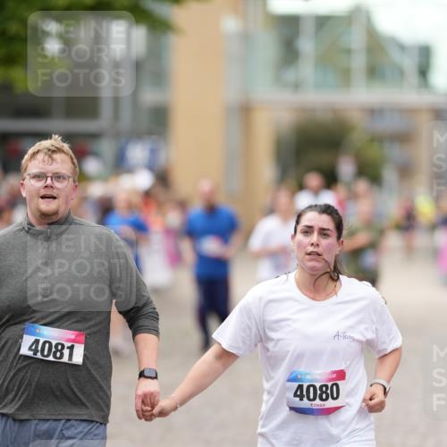 12.06.2026 - Holstenköstenlauf LAZAROV Photography http://msf.ph/oto/9740132 12.06.2026 18:02:27 Laufen 3720, 3942, 4080, 4081 meine-sportfotos.de