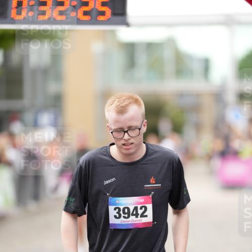 12.06.2026 - Holstenköstenlauf LAZAROV Photography http://msf.ph/oto/9740138 12.06.2026 18:02:23 Laufen 3775, 3942, 4017, 4080, 4081 meine-sportfotos.de