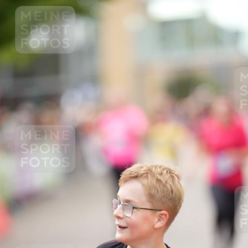 12.06.2026 - Holstenköstenlauf LAZAROV Photography http://msf.ph/oto/9740152 12.06.2026 18:02:07 Laufen 3821, 4003, 4015, 4262, 4273, 4296, 4297, 4303, 4304, 4320, 4502, 4701 meine-sportfotos.de
