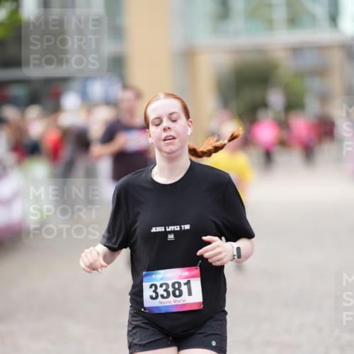 12.06.2026 - Holstenköstenlauf LAZAROV Photography http://msf.ph/oto/9740163 12.06.2026 18:01:55 Laufen 3381, 3529, 4002, 4623, 4735, 4873 meine-sportfotos.de