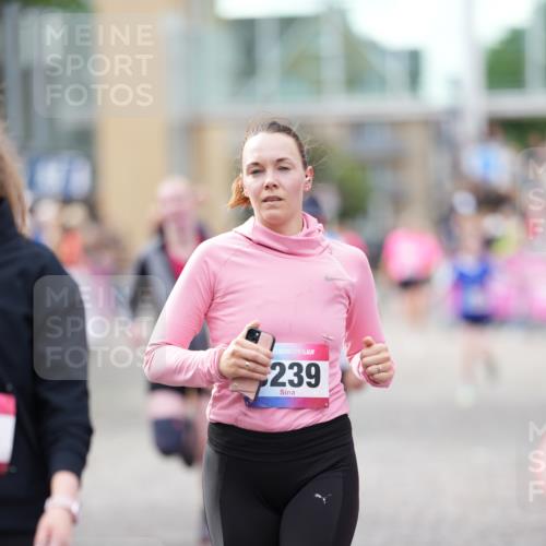 12.06.2026 - Holstenköstenlauf LAZAROV Photography http://msf.ph/oto/9740192 12.06.2026 18:01:28 Laufen 3073, 3234, 3239, 3811, 4210, 4235, 4398, 4874 meine-sportfotos.de