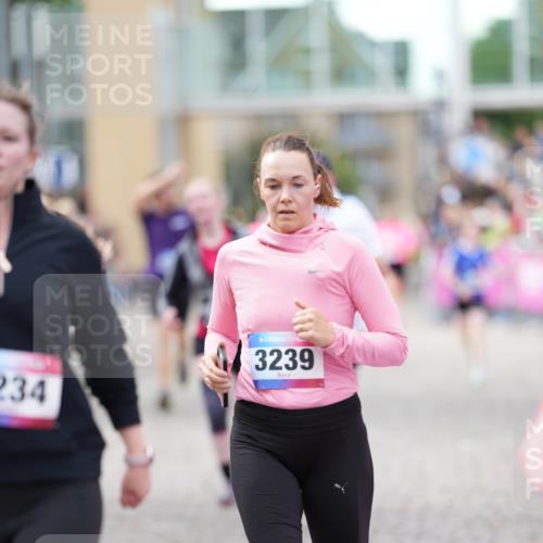 12.06.2026 - Holstenköstenlauf LAZAROV Photography http://msf.ph/oto/9740193 12.06.2026 18:01:28 Laufen 3073, 3234, 3239, 3811, 4210, 4235, 4398, 4874 meine-sportfotos.de