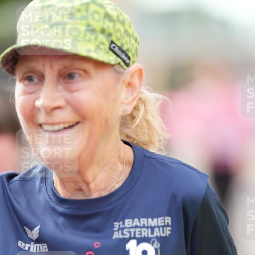 12.06.2026 - Holstenköstenlauf LAZAROV Photography http://msf.ph/oto/9740194 12.06.2026 18:01:27 Laufen 3073, 3234, 3239, 3811, 4210, 4235, 4398, 4874 meine-sportfotos.de