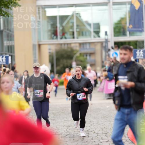 12.06.2026 - Holstenköstenlauf LAZAROV Photography http://msf.ph/oto/9740253 12.06.2026 18:00:30 Laufen 3197, 3579, 3741, 3777, 3826, 3984, 4010, 4476 meine-sportfotos.de