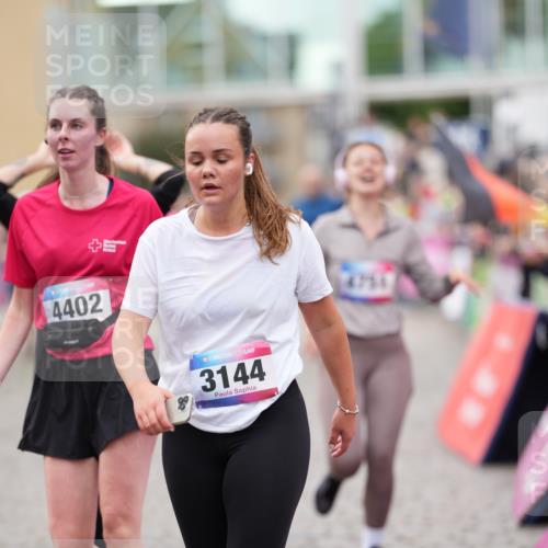 12.06.2026 - Holstenköstenlauf LAZAROV Photography http://msf.ph/oto/9740268 12.06.2026 18:00:11 Laufen 3134, 3144, 3145, 3286, 3601, 3846, 4201, 4402, 4688, 4689, 4751 meine-sportfotos.de