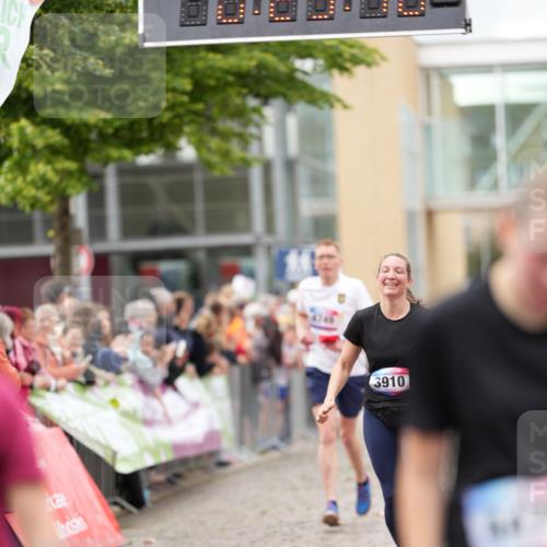 12.06.2026 - Holstenköstenlauf LAZAROV Photography http://msf.ph/oto/9740289 12.06.2026 17:59:46 Laufen 3137, 3471, 3740, 3816, 3817, 3910, 4041, 4286, 4479, 4489, 4594, 4749 meine-sportfotos.de