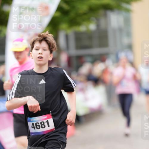 12.06.2026 - Holstenköstenlauf LAZAROV Photography http://msf.ph/oto/9740332 12.06.2026 17:59:06 Laufen 3012, 3068, 3389, 3486, 3565, 3644, 3714, 4052, 4334, 4481, 4667, 4668, 4681 meine-sportfotos.de
