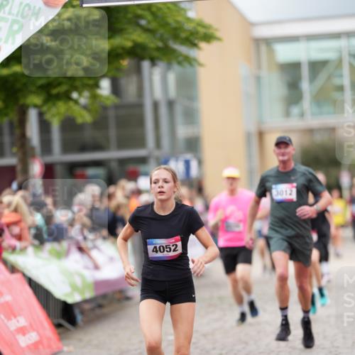 12.06.2026 - Holstenköstenlauf LAZAROV Photography http://msf.ph/oto/9740338 12.06.2026 17:59:02 Laufen 3012, 3326, 3389, 3486, 3714, 4047, 4052, 4317, 4331, 4334, 4534, 4681 meine-sportfotos.de