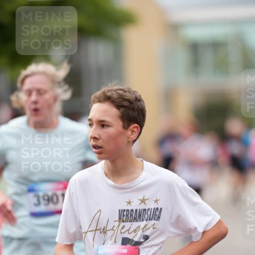 12.06.2026 - Holstenköstenlauf LAZAROV Photography http://msf.ph/oto/9740352 12.06.2026 17:58:49 Laufen 3296, 3298, 3331, 3402, 3517, 3901, 4272, 4694 meine-sportfotos.de