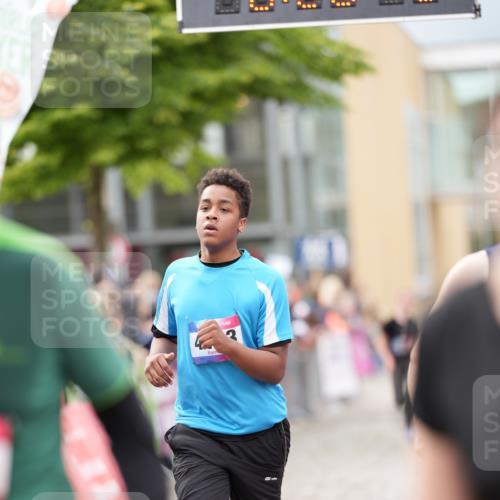 12.06.2026 - Holstenköstenlauf LAZAROV Photography http://msf.ph/oto/9740358 12.06.2026 17:58:43 Laufen 3153, 3296, 3298, 3462, 3517, 4045, 4103, 4319, 4694, 4740, 4893 meine-sportfotos.de